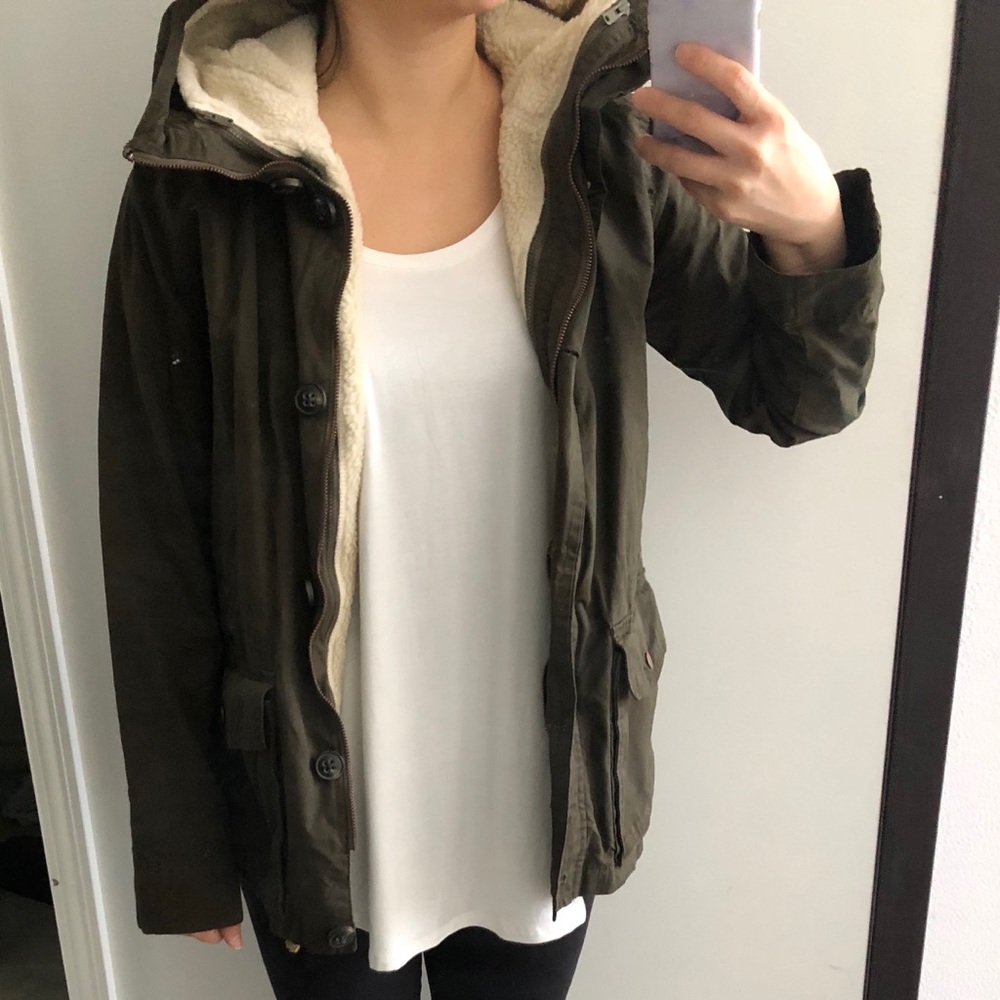 Gap removable sherpa-lined parka/utility jacket.